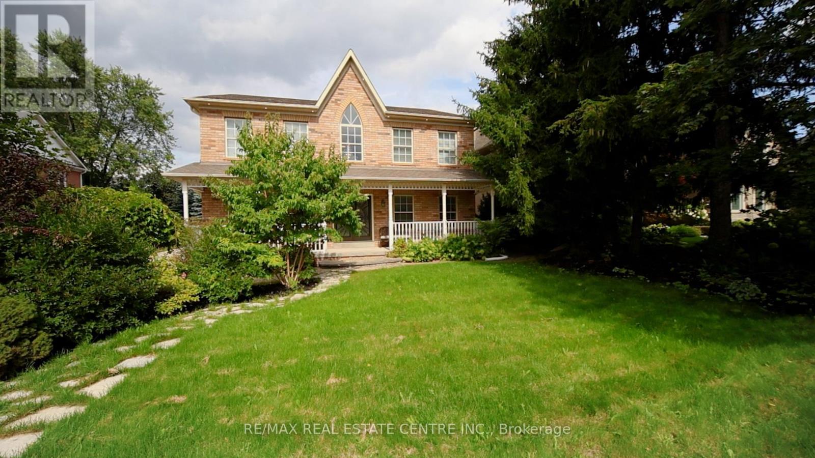 6901 EARLY SETTLER ROW