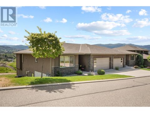 2421 Glacier Court Unit# 21 Kelowna BC V1V3A6