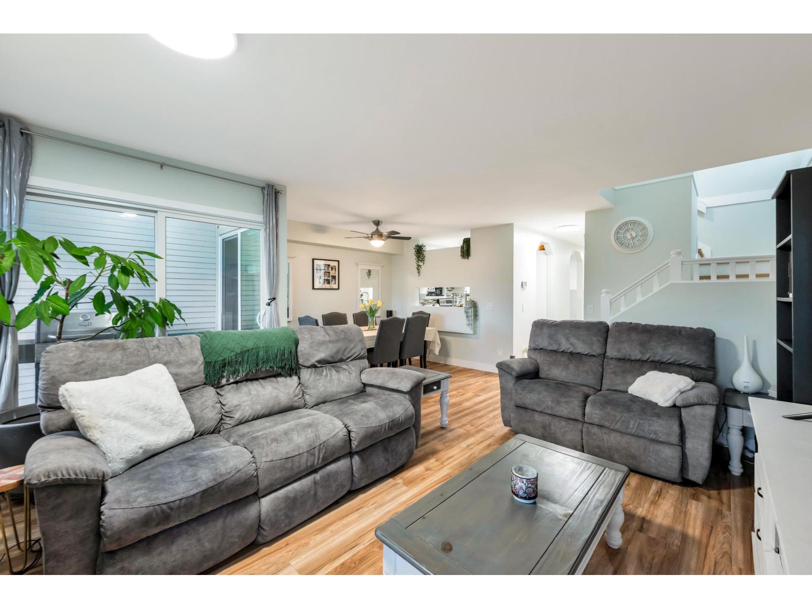 15 9045 WALNUT GROVE DRIVE