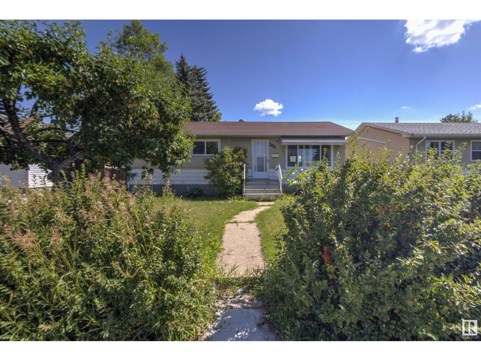 9115 156 ST NW
