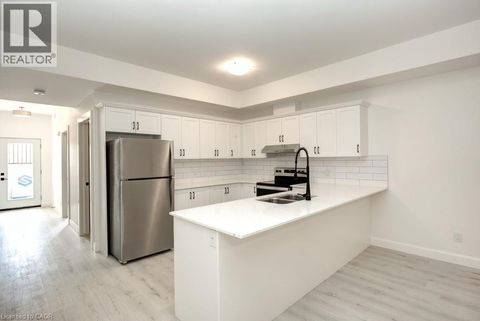 59 REEVE Street Unit# 7 Woodstock ON N4S3G5