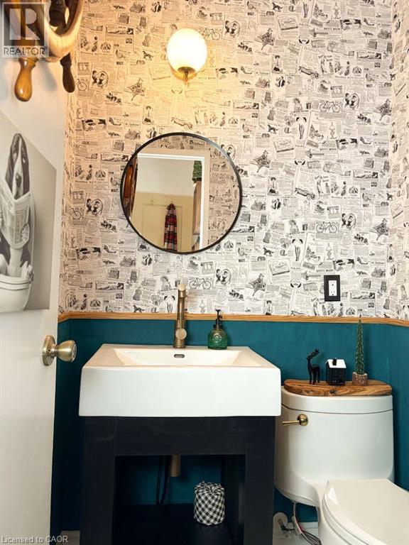 49 QUEEN Street Unit# 1004