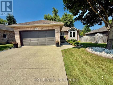 688 22ND AVENUE Hanover ON N4N3W8