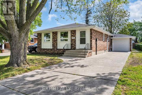 2780 FOREST GLADE DRIVE Windsor ON N8R1L1