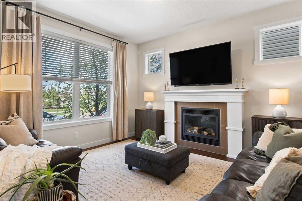 1827 Reunion Boulevard NW