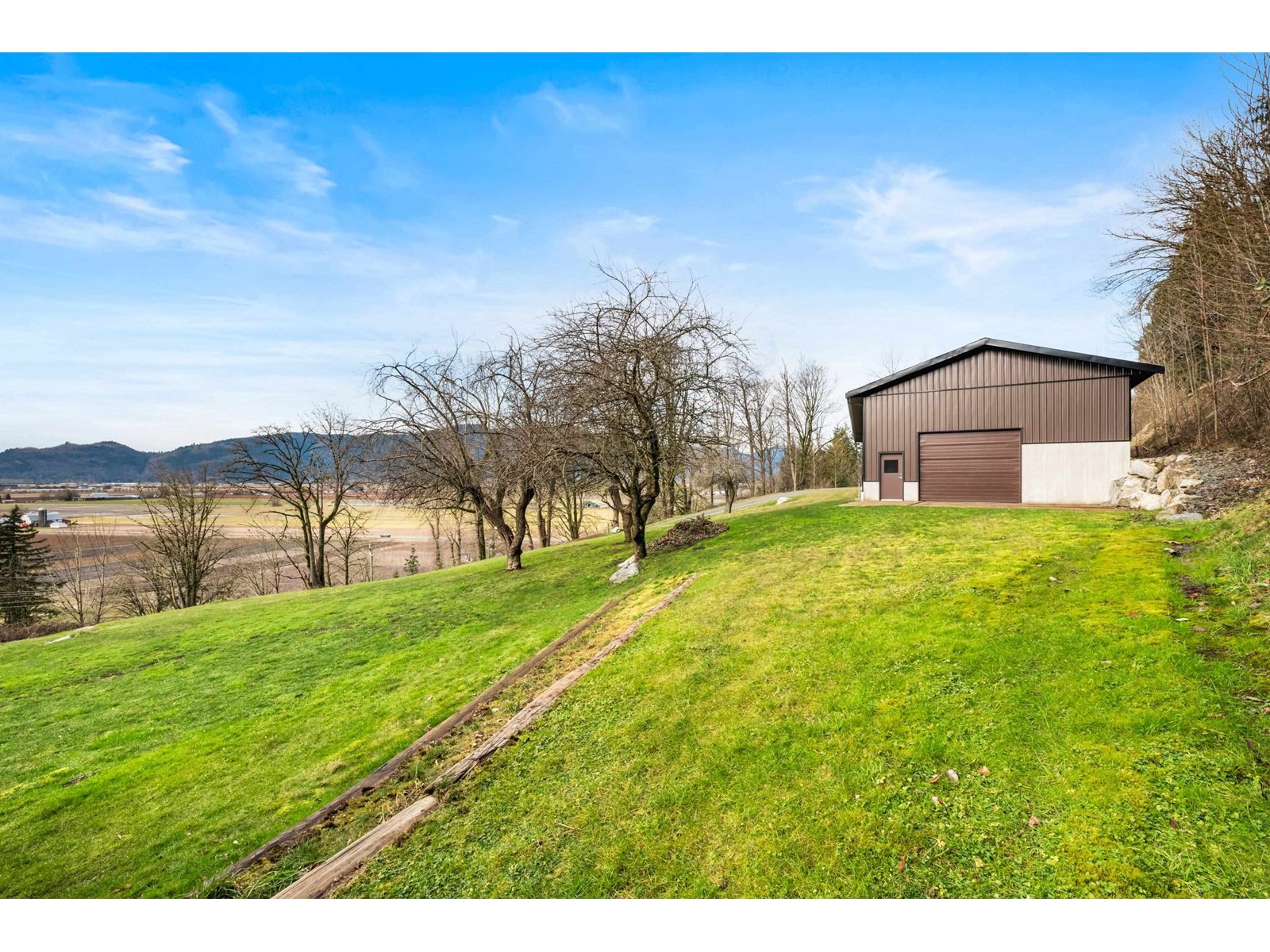 2220 TOLMIE ROAD