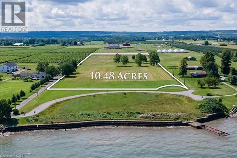 4558 LAKESIDE Drive Beamsville ON L0R1B1