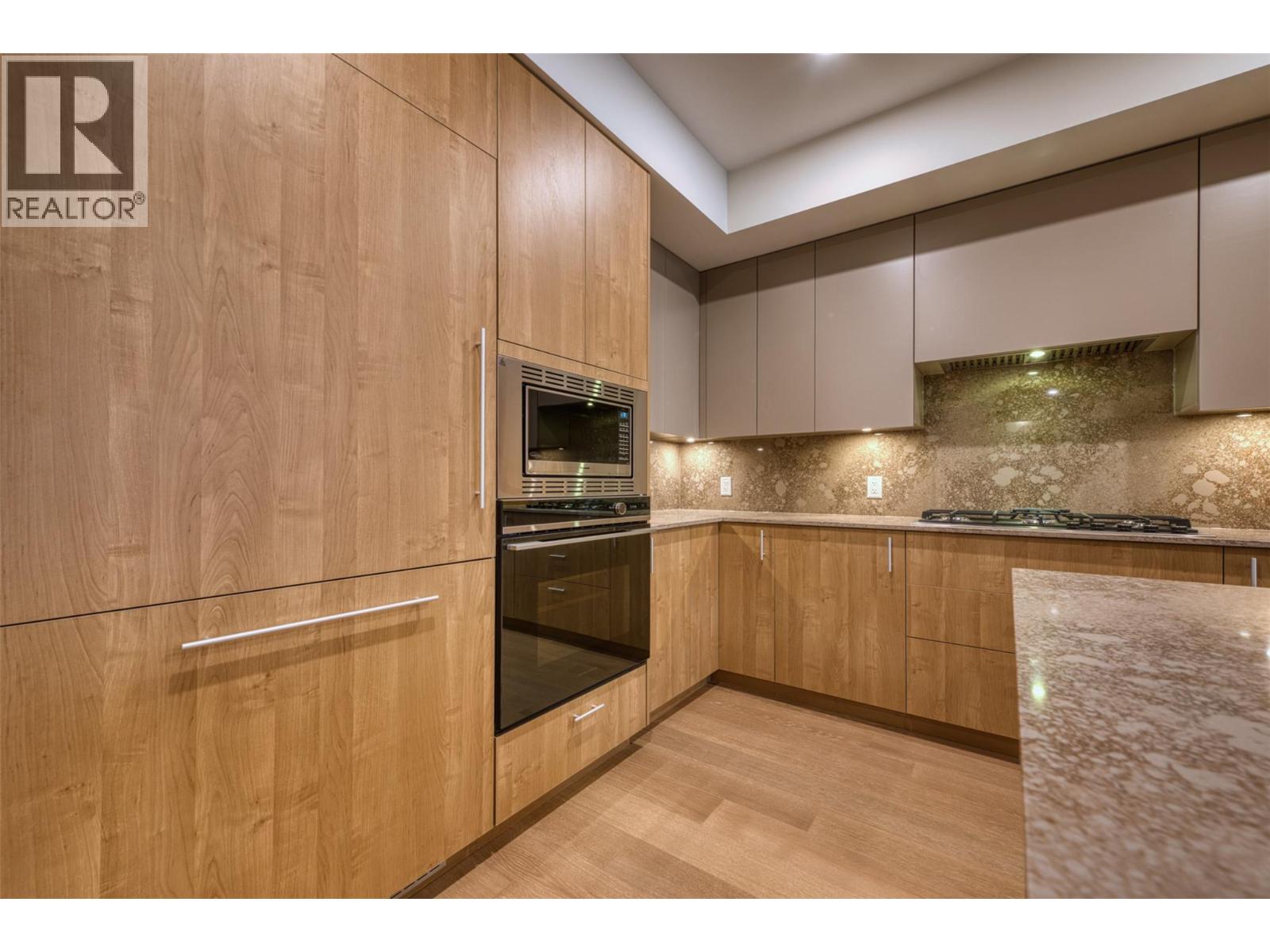 9654 Benchland Drive Unit# 201