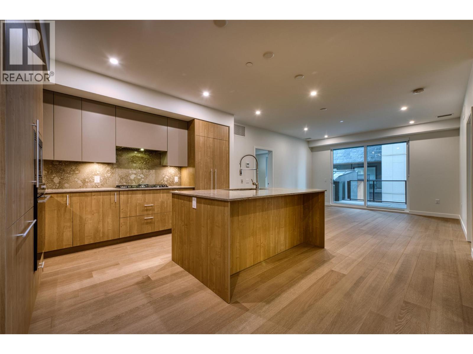 9654 Benchland Drive Unit# 201