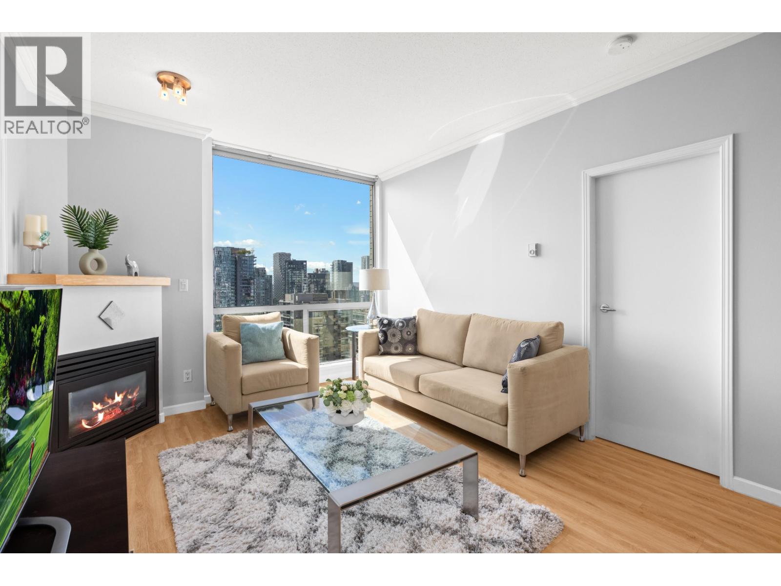 2505 928 RICHARDS STREET