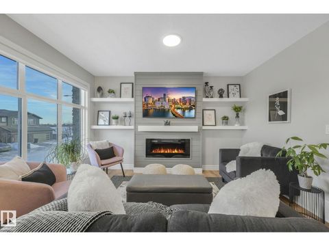 7648 KORULUK PL SW Edmonton AB T6W4R7