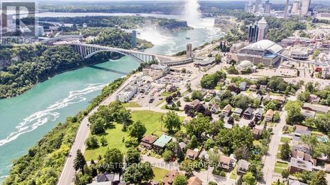 4437 JOHN STREET N Niagara Falls (Downtown) ON L2E1A4