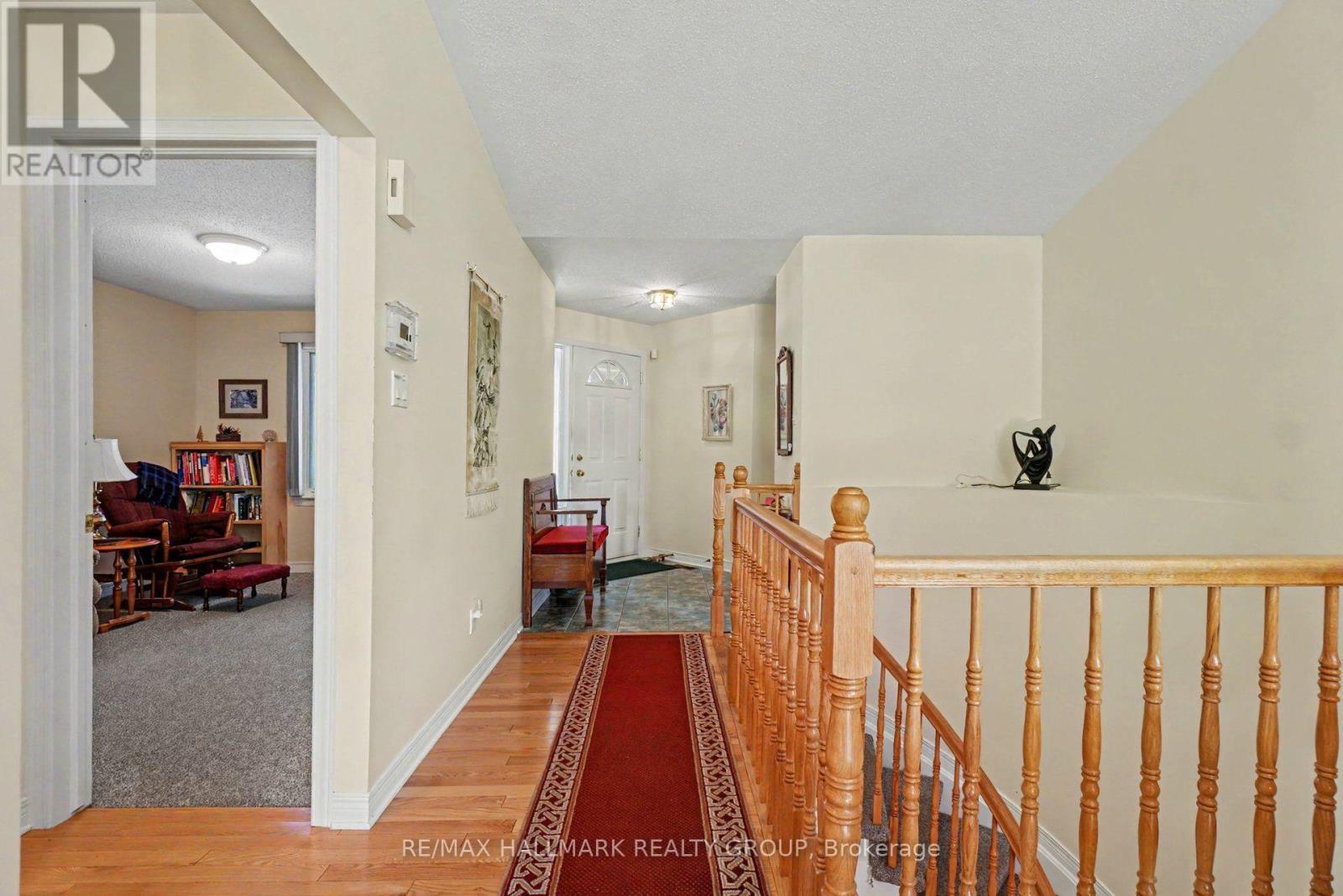 13 WATERTHRUSH CRESCENT