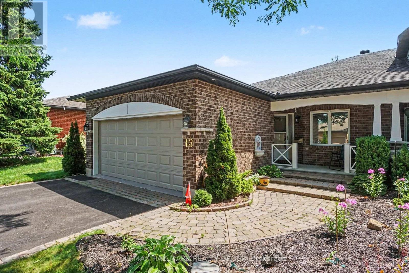 13 WATERTHRUSH CRESCENT