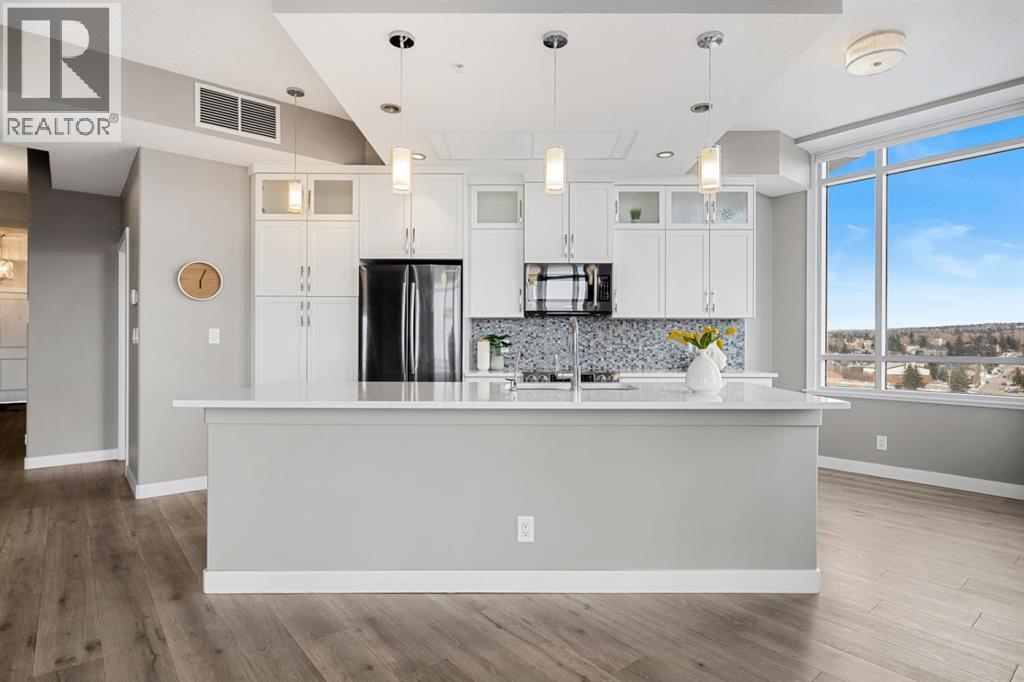 1205, 32 Varsity Estates Circle NW