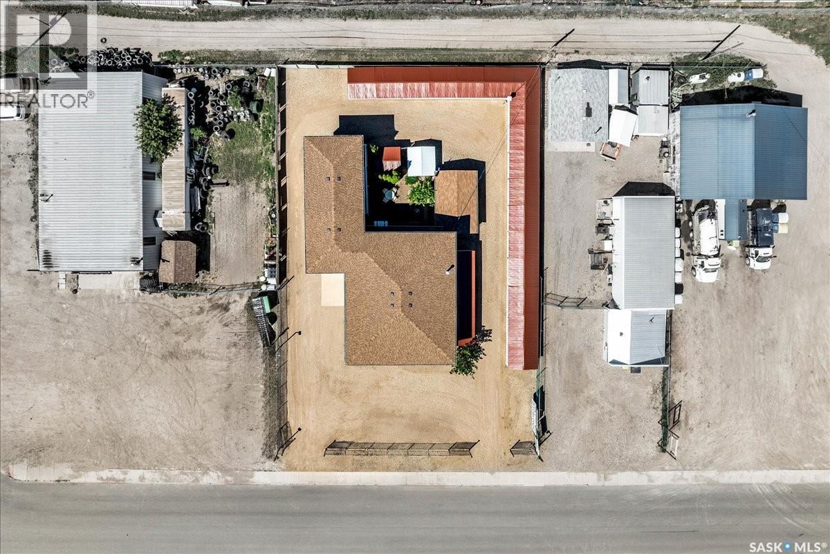 234 Boundary AVENUE N