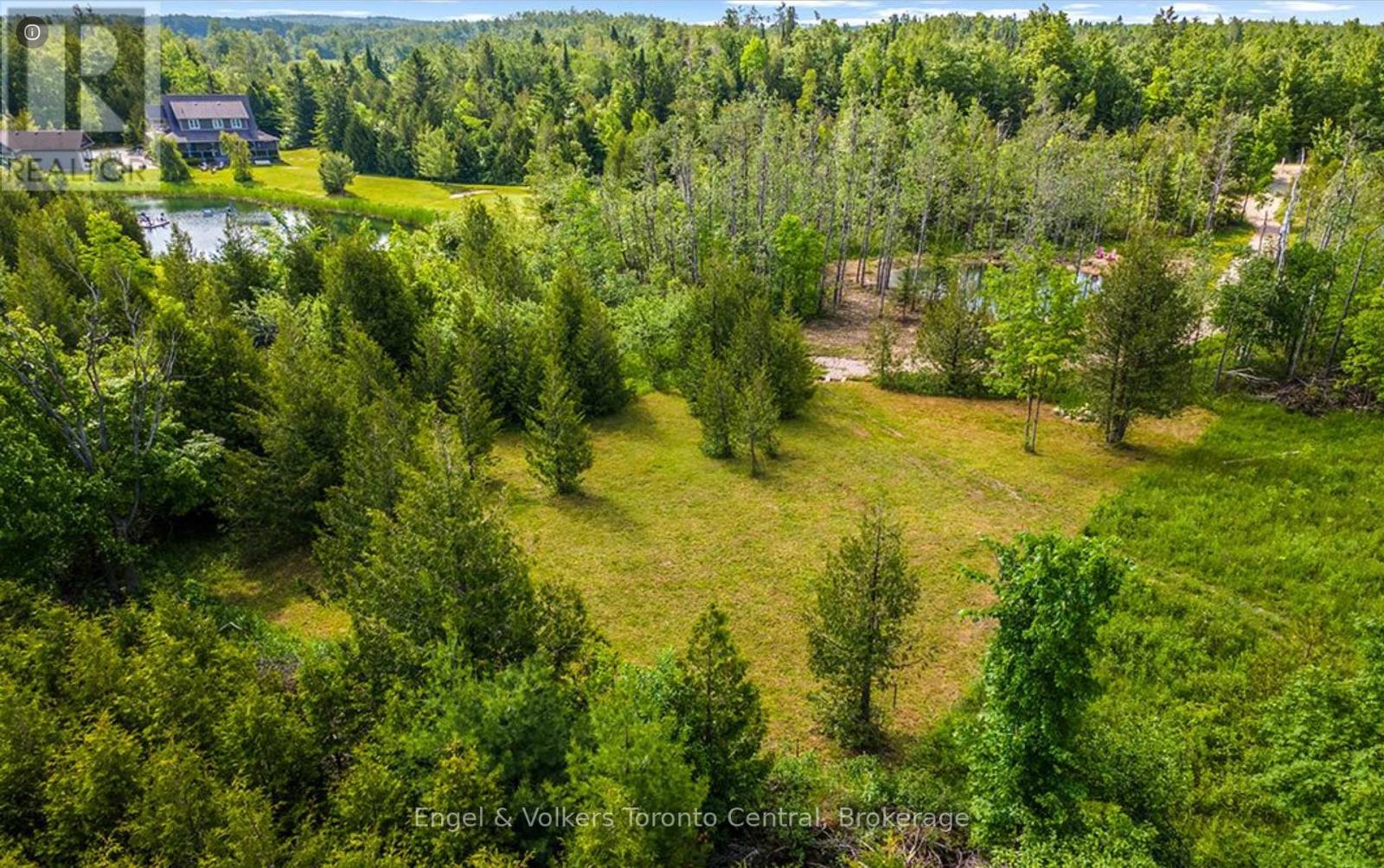 429571 8TH B CONCESSION