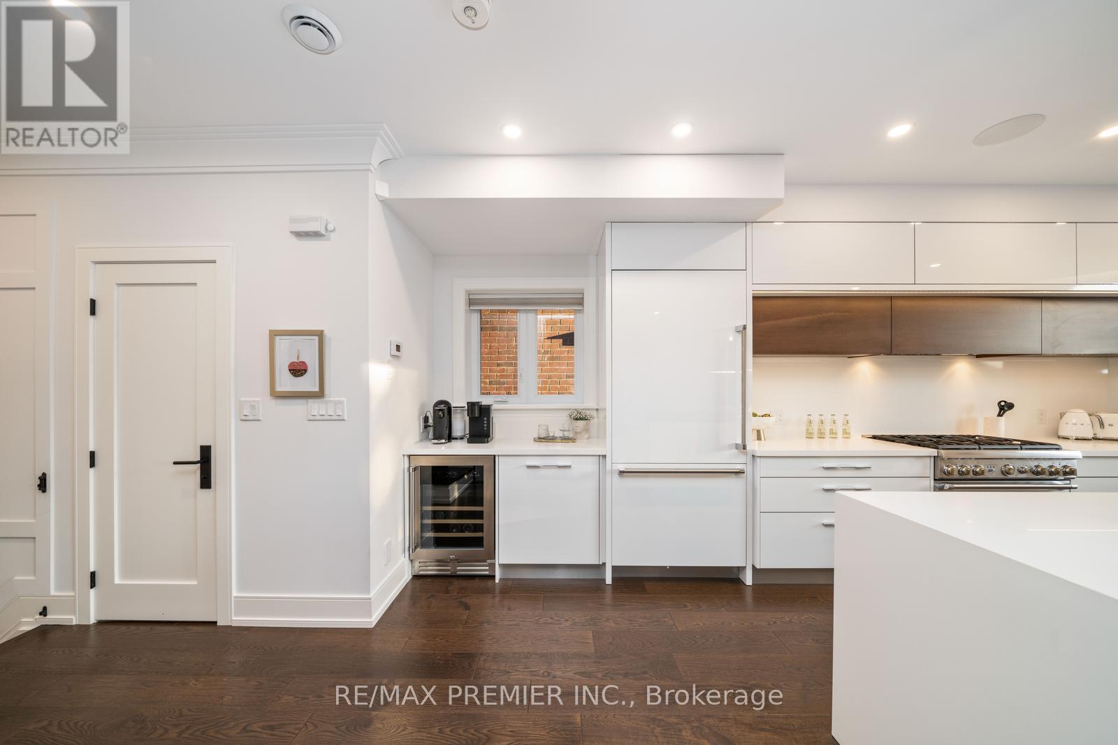 56A BELLMAN AVENUE