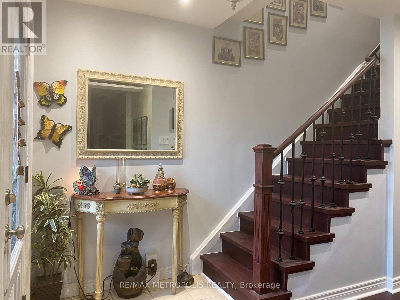 80 ORSETT STREET