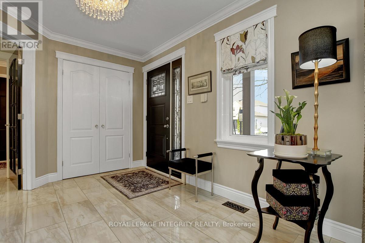 4 HERITAGE GROVE CRESCENT