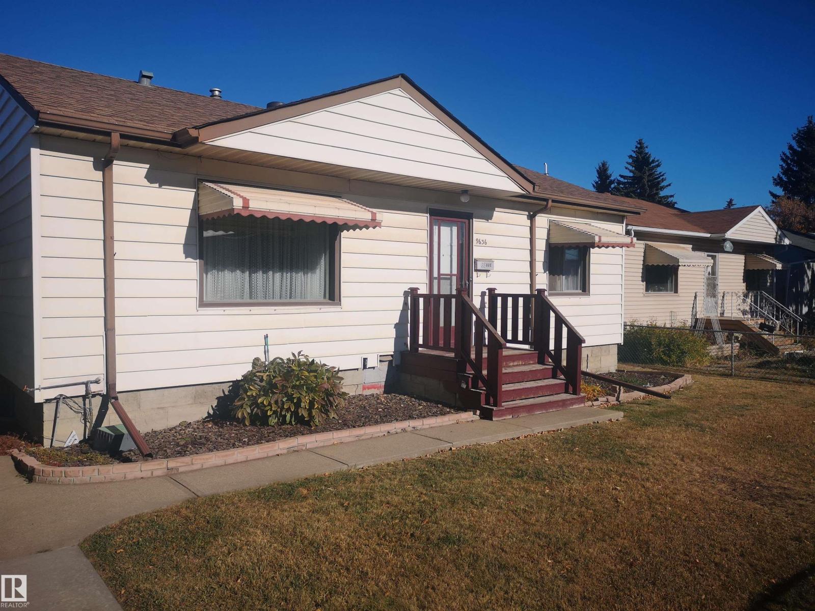 9636 63 AV NW