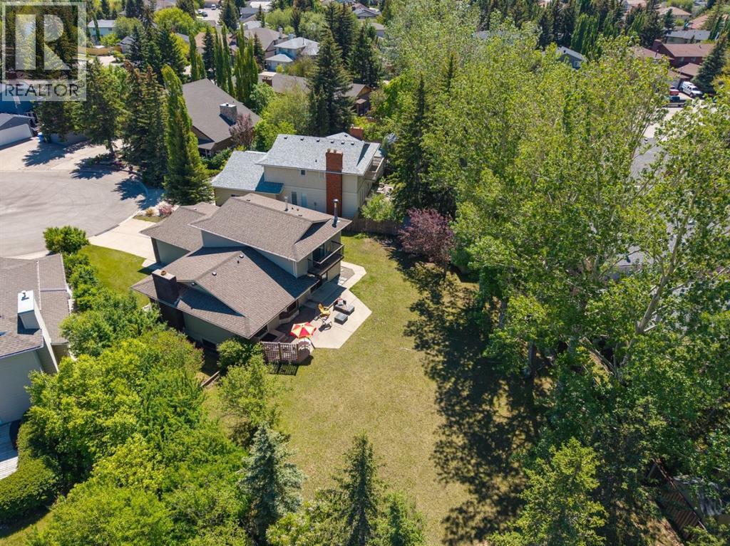 243 Silvergrove Place NW