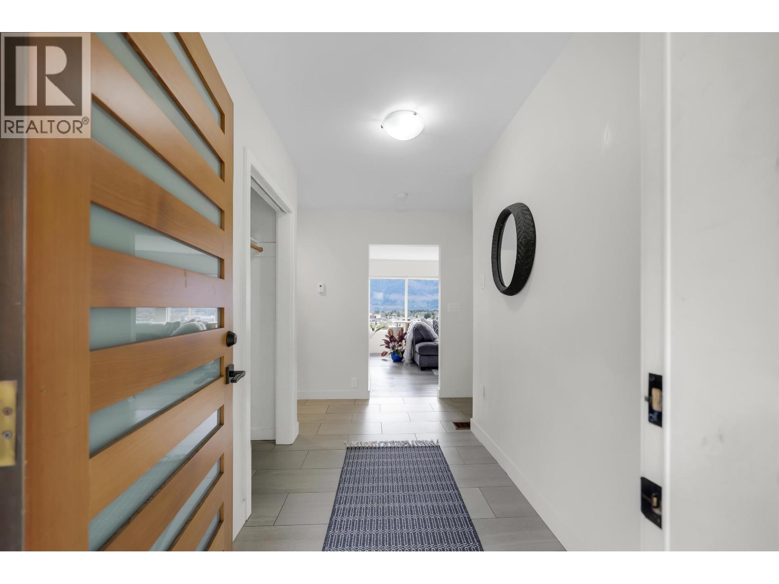 38273 VIEW PLACE
