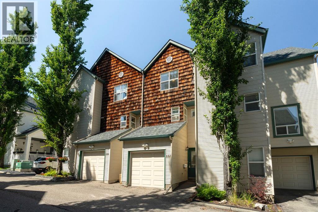 122 Bridlewood Lane SW