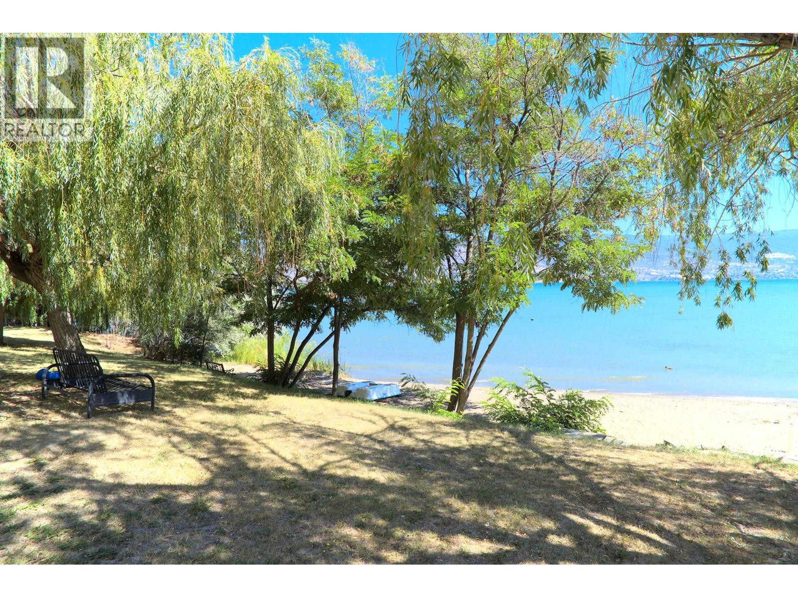 17001 Lakeshore Drive N