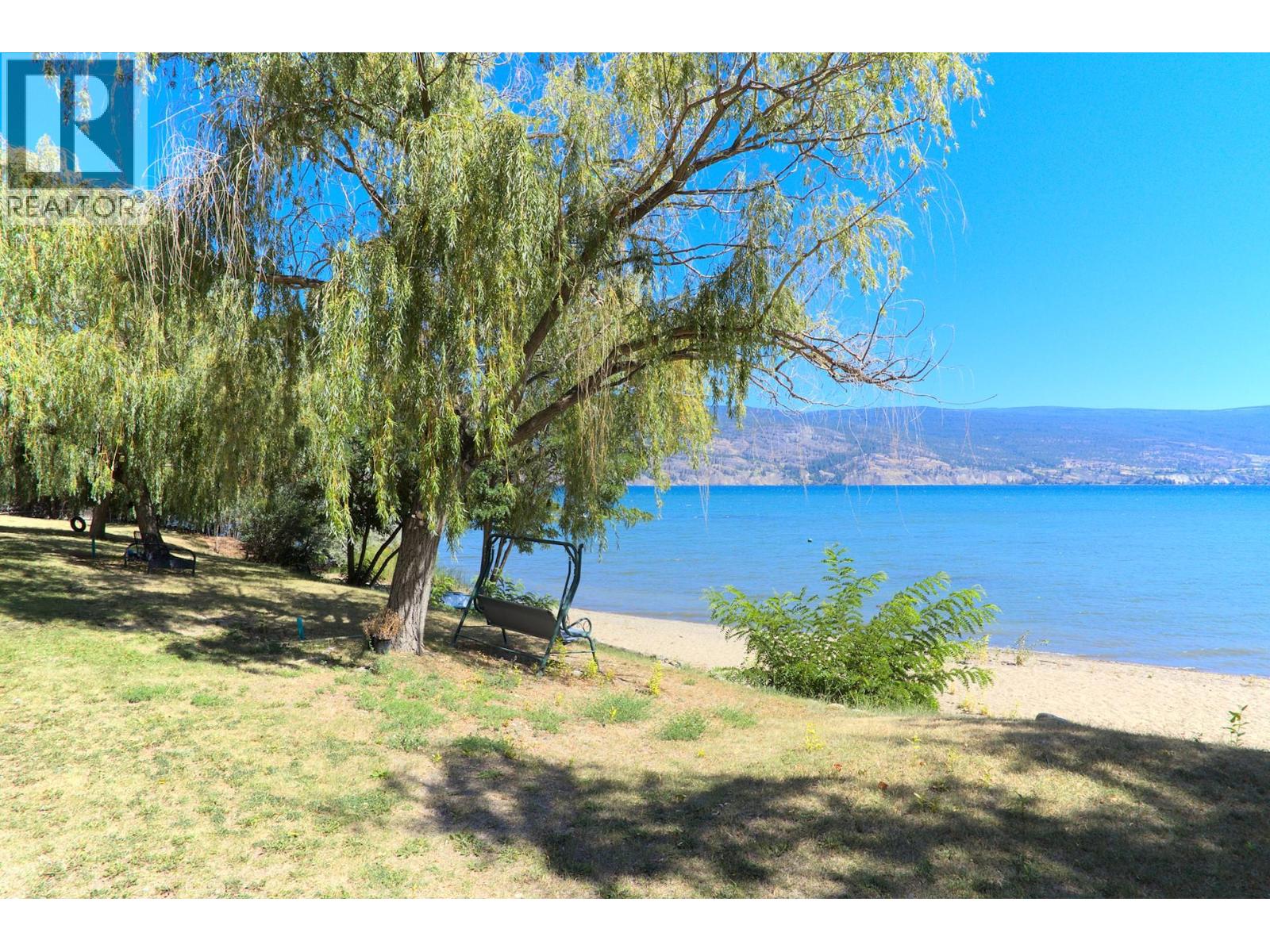 17001 Lakeshore Drive N