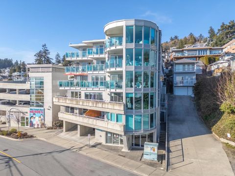 202 14955 VICTORIA AVENUE White Rock BC V4B1G2