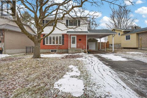 821 MONA DRIVE Kingston (South of Taylor-Kidd Blvd) ON K7M6Z7