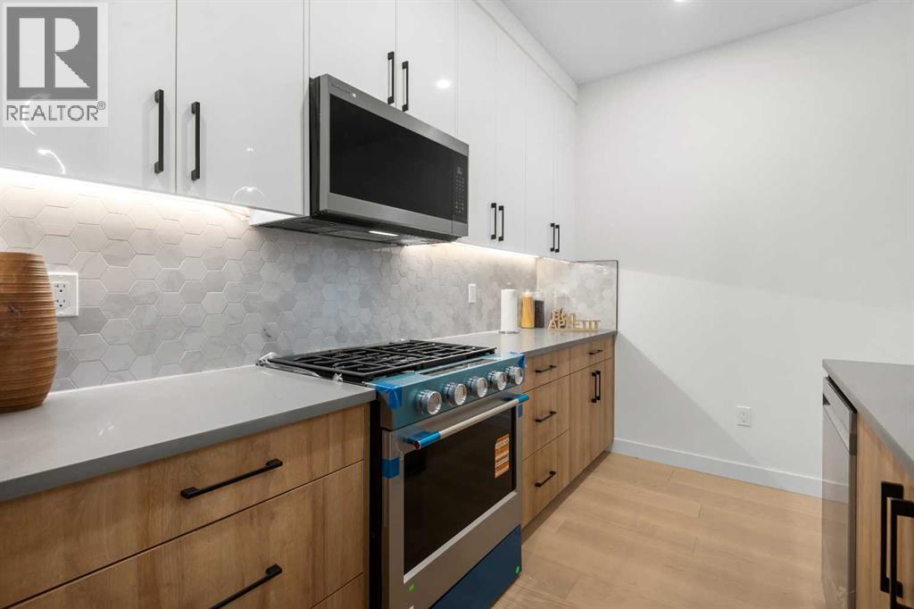 1, 3719 14A Street SW