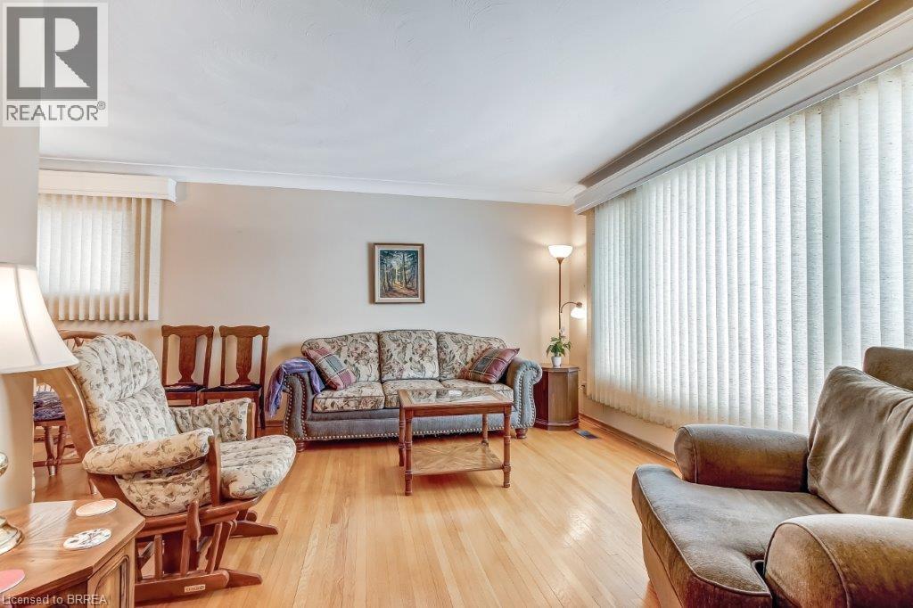 56 BALMORAL Drive