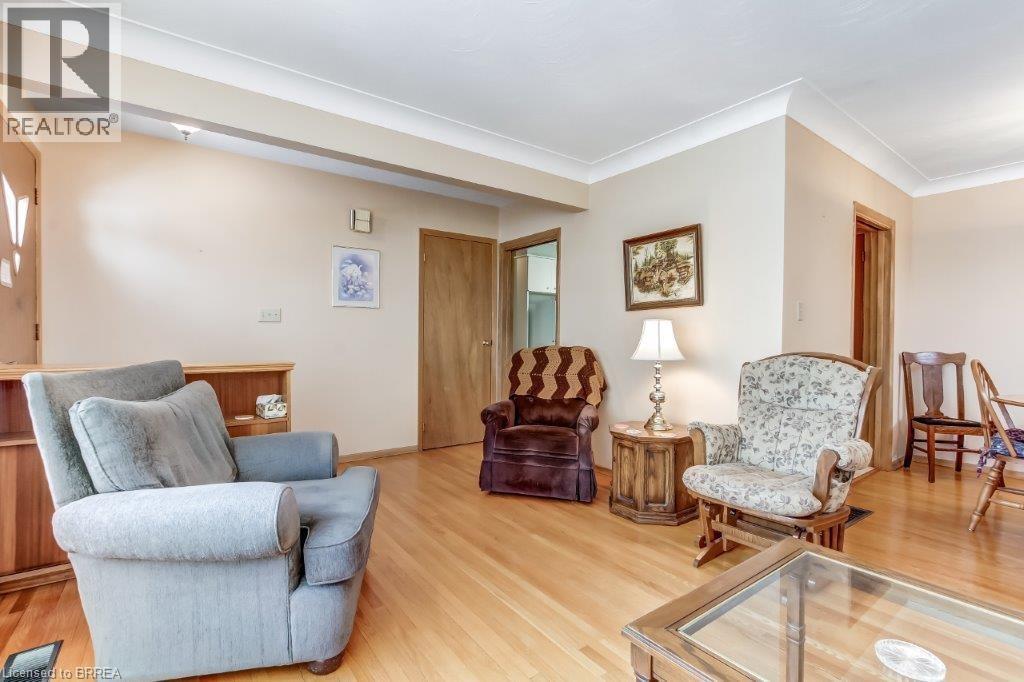 56 BALMORAL Drive