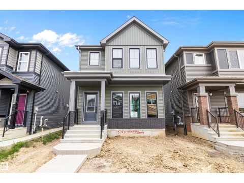 5723 Hawthorn Common SW Edmonton AB T6X2L5