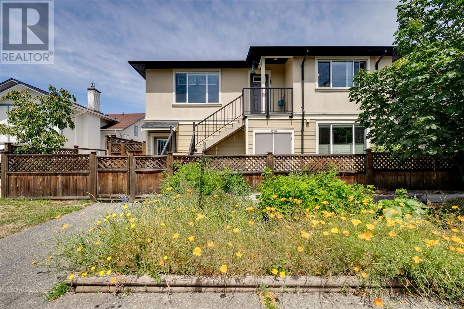 5 1680 Ryan St