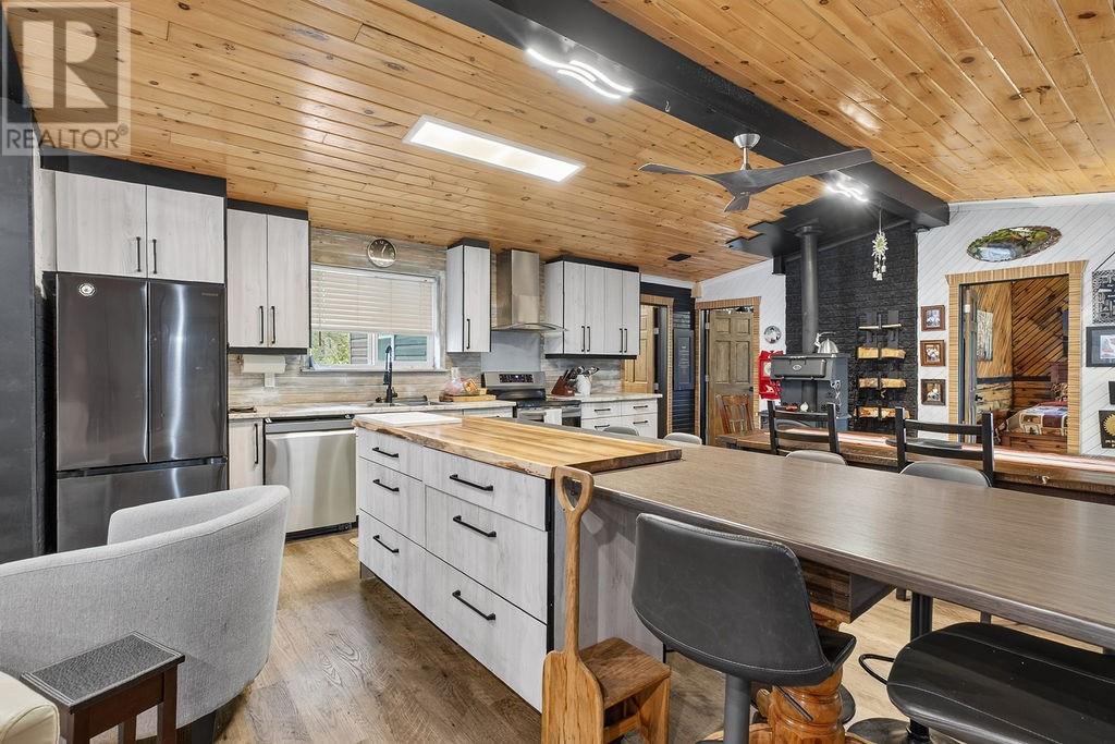306 Deschenes Lake Road