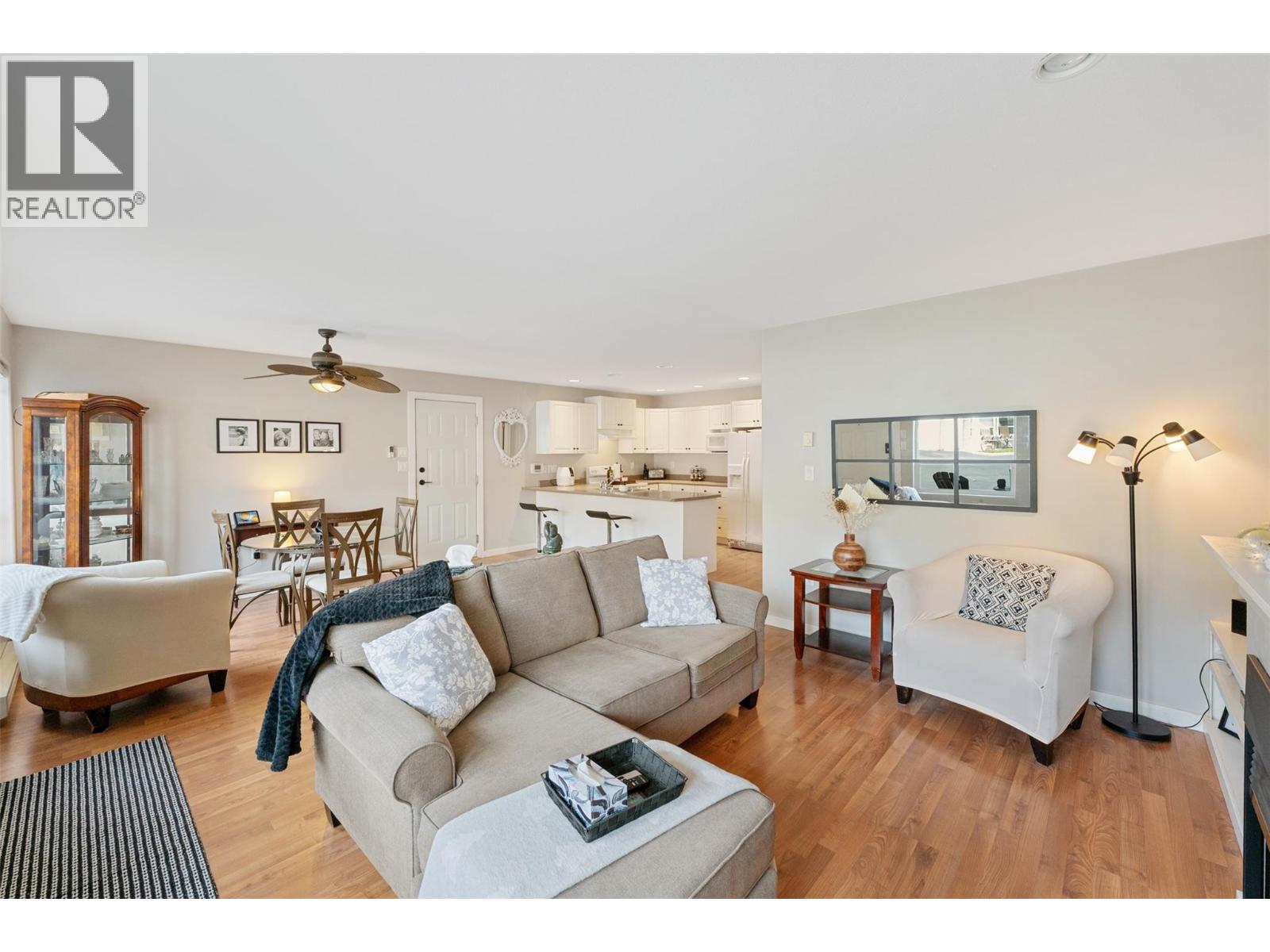 601 9th Street Unit# 8