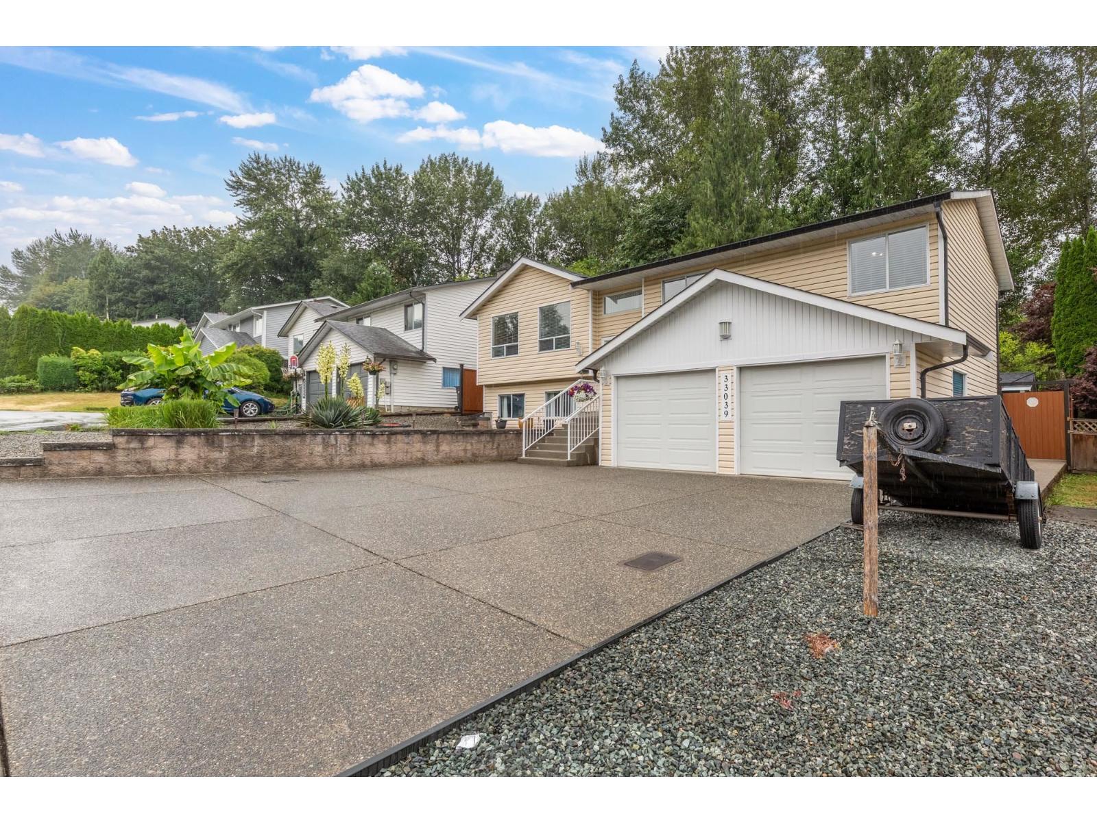 33039 MALAHAT PLACE