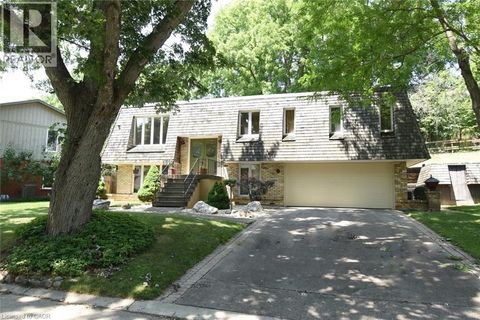 30 TERRACE Drive Dundas ON L9A2Y6