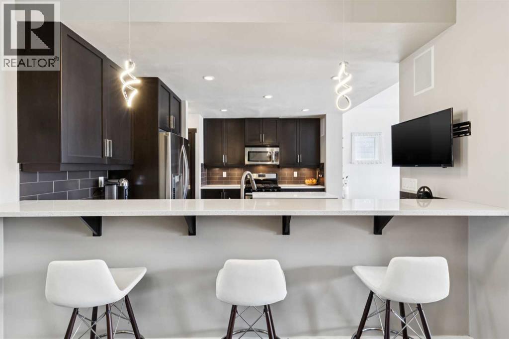 37 Mahogany Terrace SE