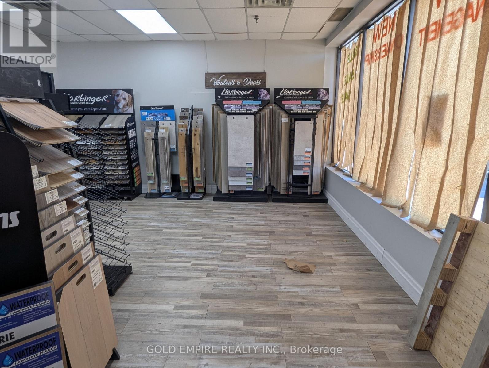 #6 - 41 MONDAMIN STREET