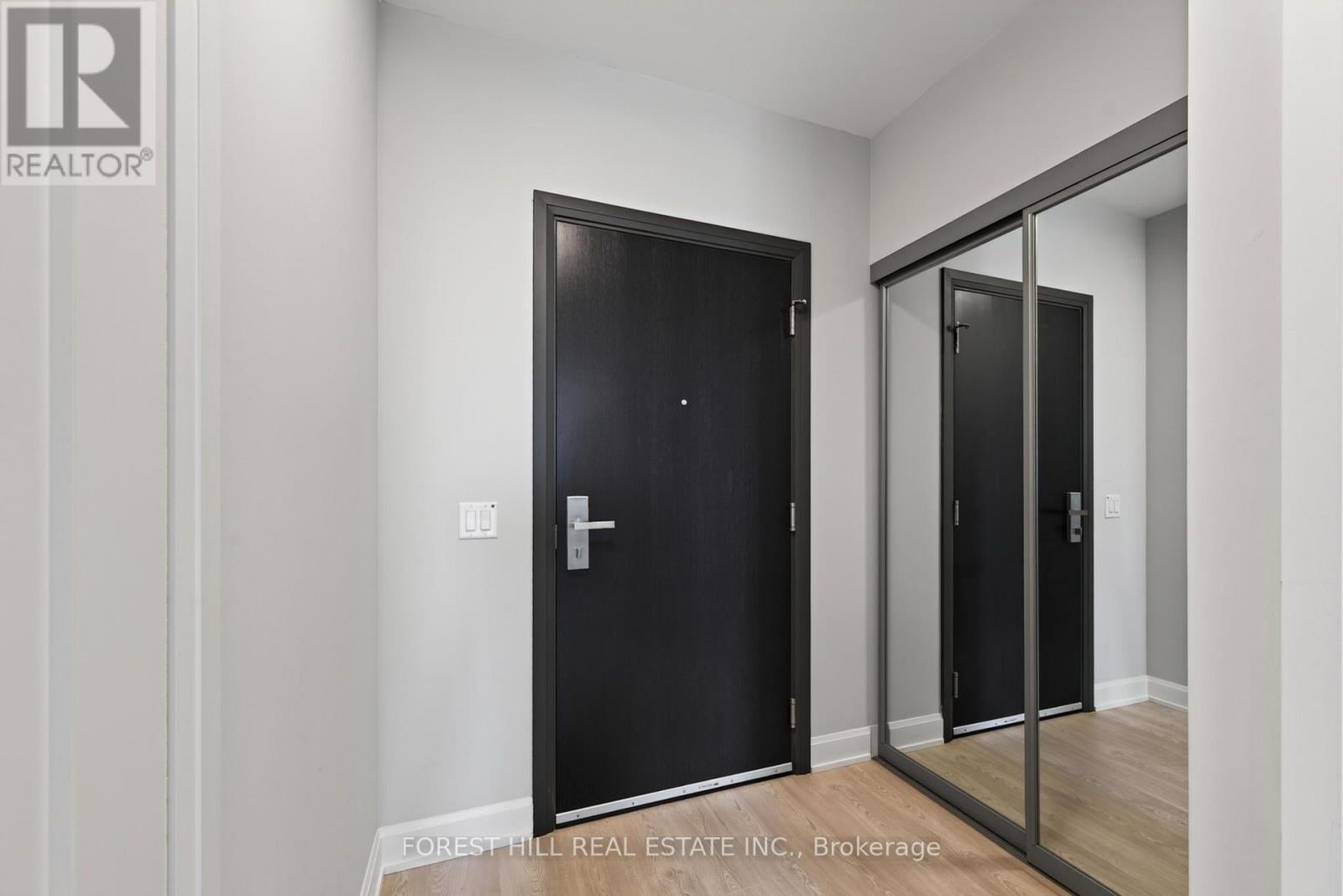 2706 - 8 WATER WALK DRIVE