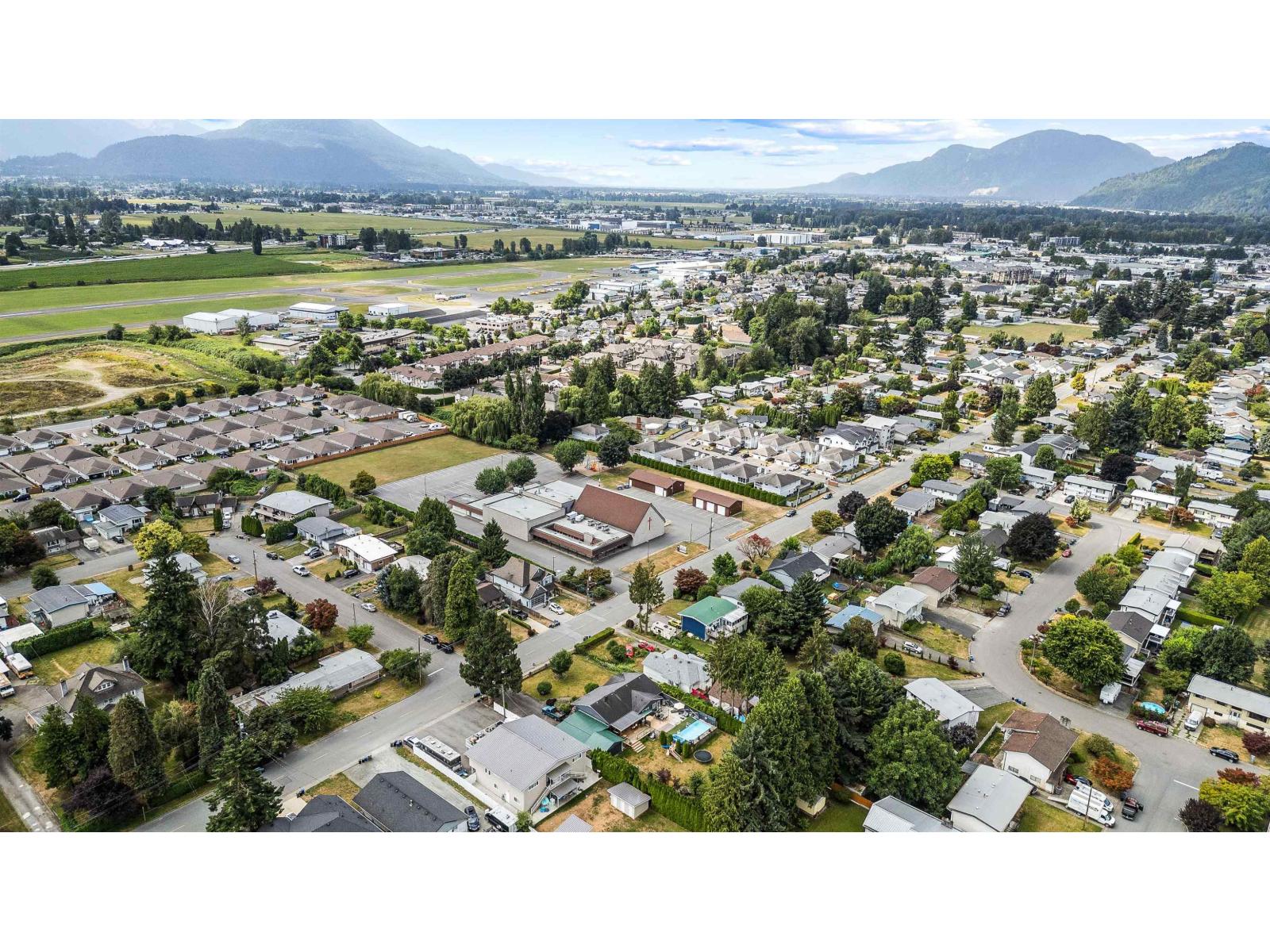 46465 BROOKS AVENUE|Chilliwack Proper South