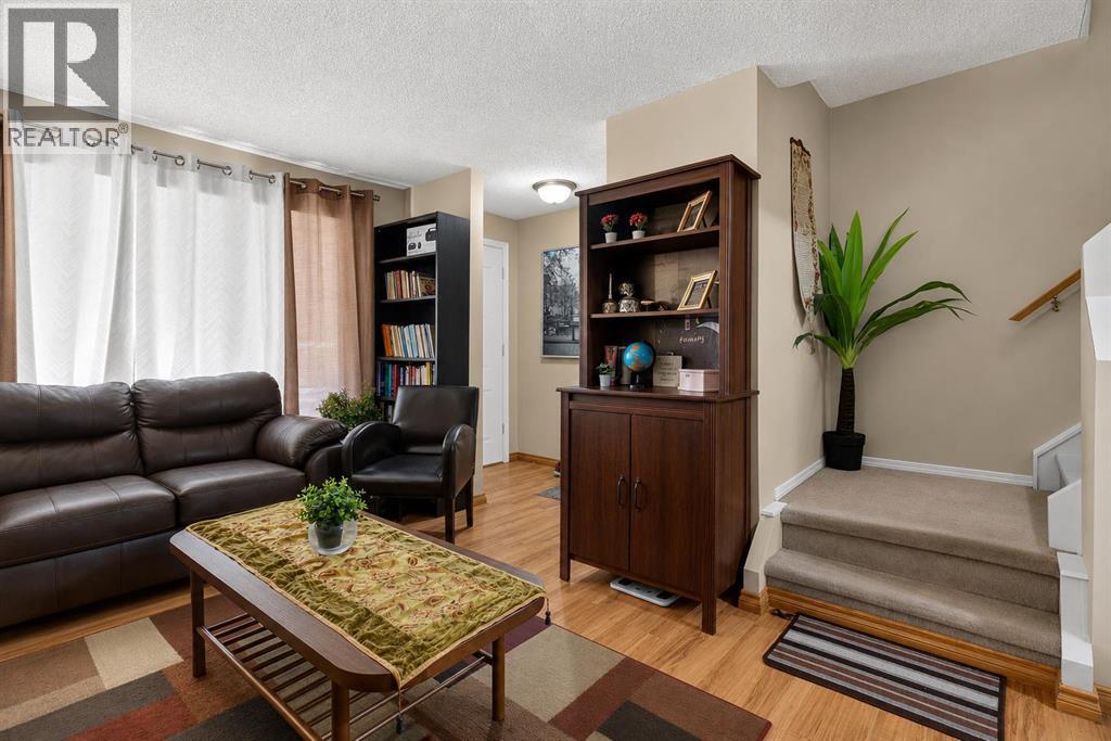 50 Falshire Terrace NE