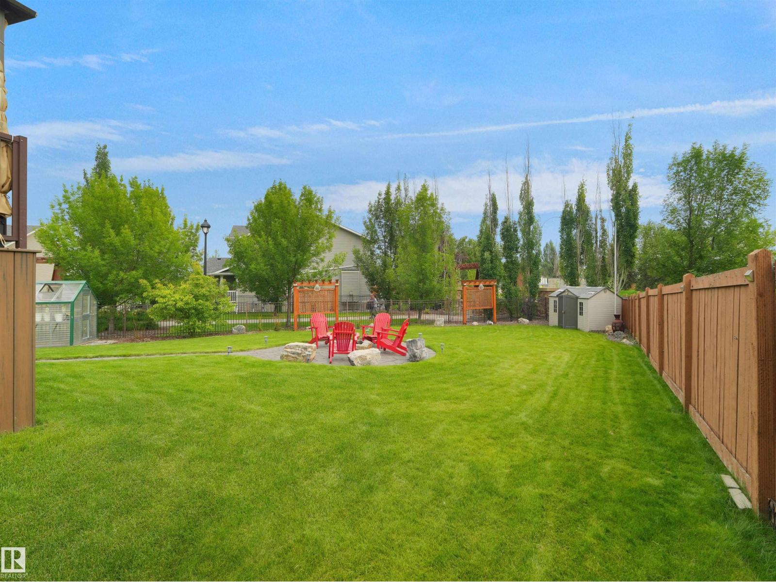 3704 141 AV NW