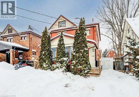 18 SHANLEY Street Kitchener ON N2H5N8