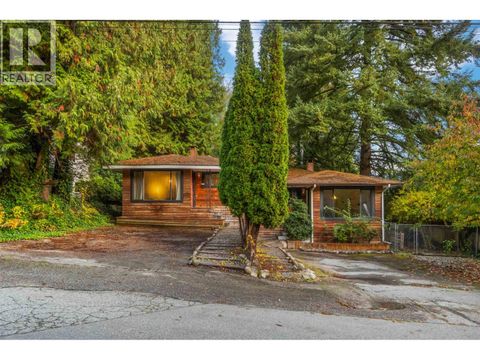 2026 2028 COLUMBIA STREET Port Moody BC V3H1W7