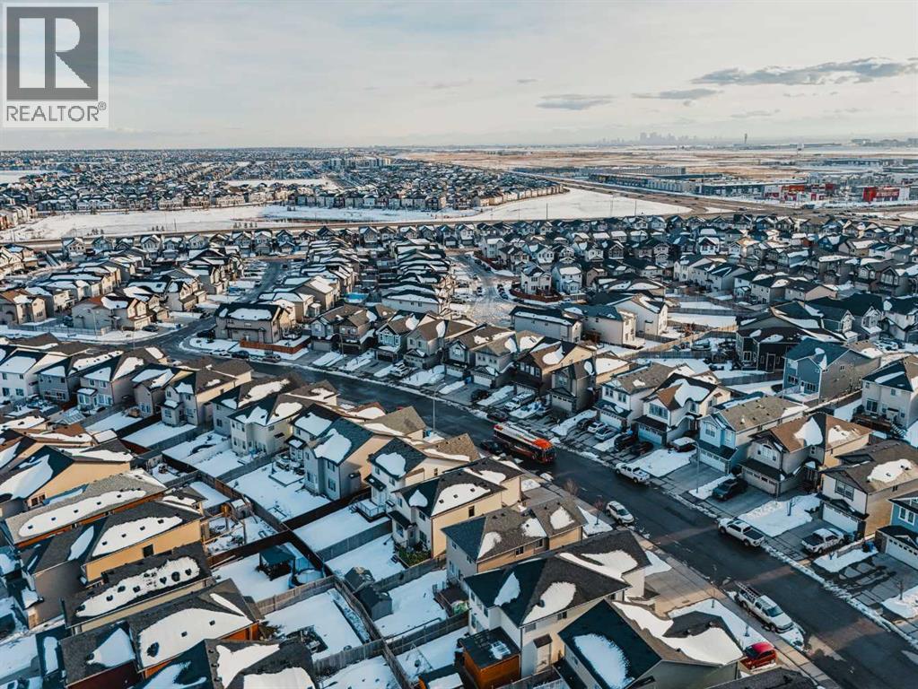 482 Skyview Ranch Way NE